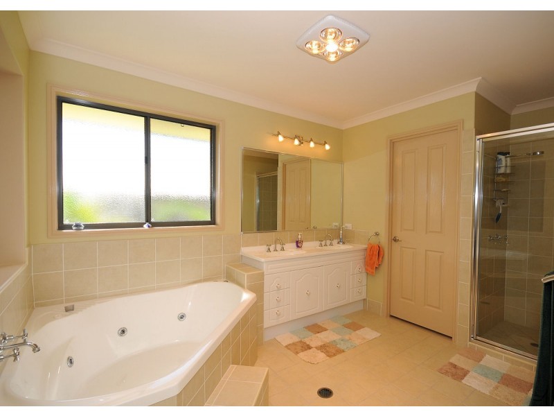 5 Parklink Avenue West, Wondunna QLD 4655