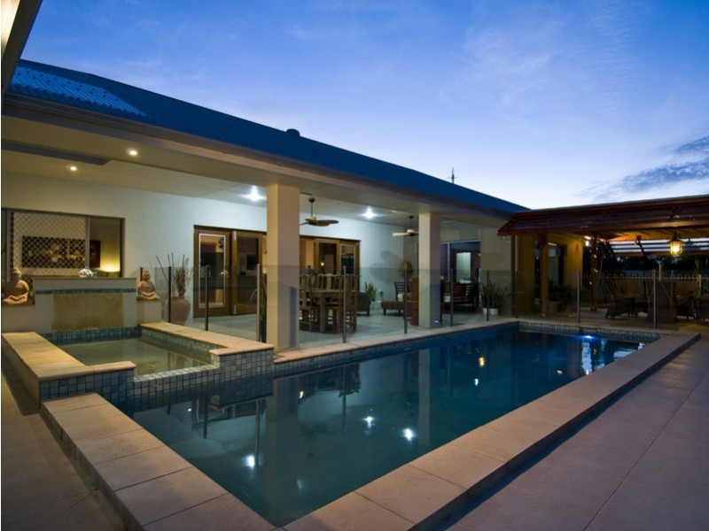 33 Ocean Park Dr, Dundowran Beach QLD 4655