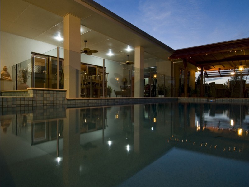 33 Ocean Park Dr, Dundowran Beach QLD 4655