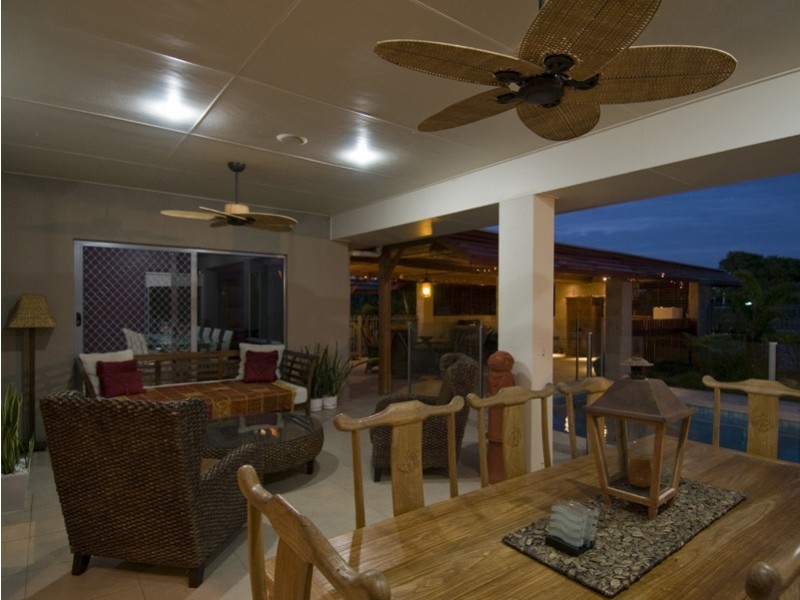 33 Ocean Park Dr, Dundowran Beach QLD 4655