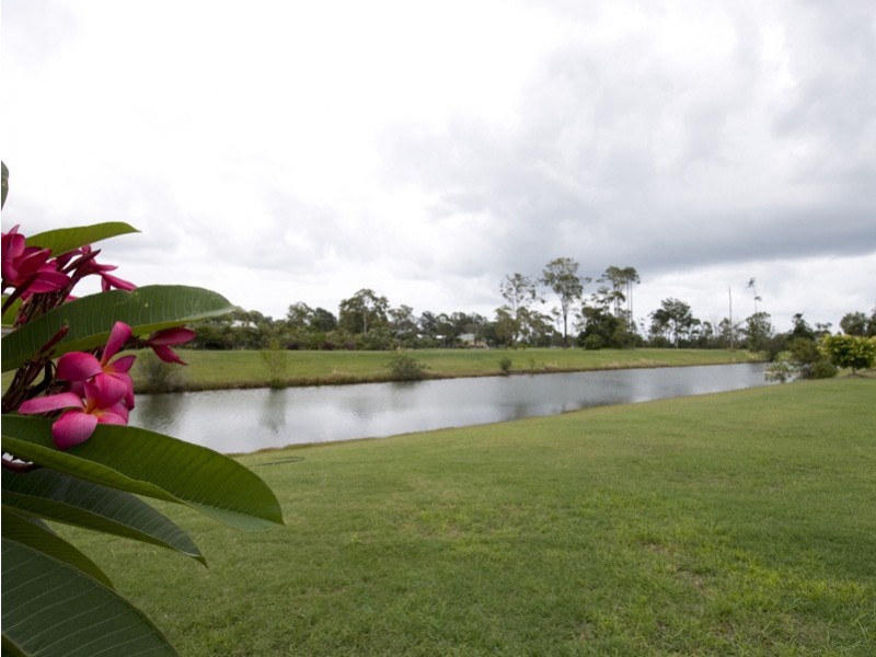 33 Ocean Park Dr, Dundowran Beach QLD 4655