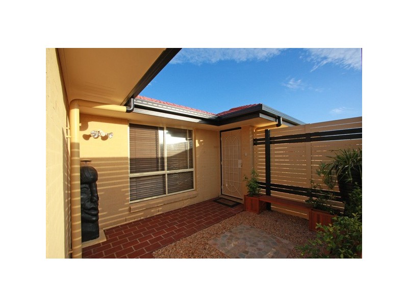 12 Lady Nelson DR, Eli Waters QLD 4655