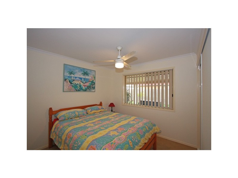 12 Lady Nelson DR, Eli Waters QLD 4655