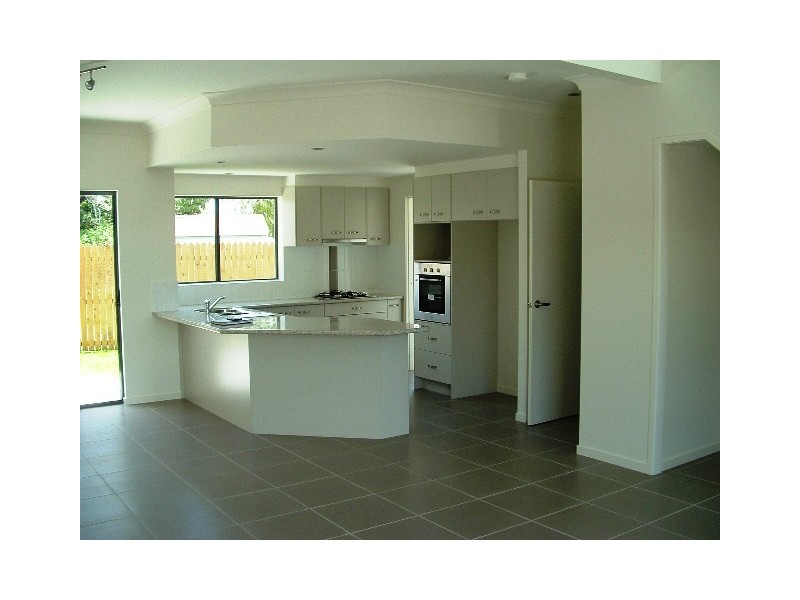 115 Torquay Road, Scarness QLD 4655