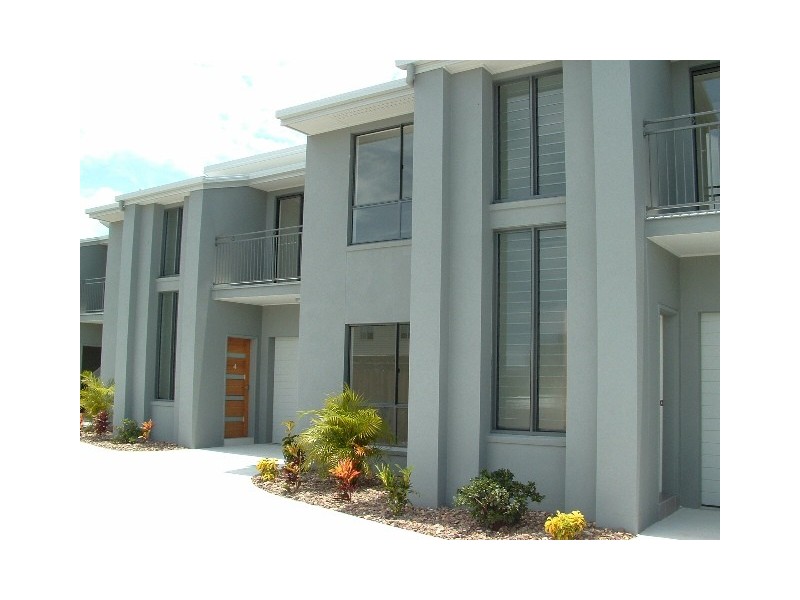 115 Torquay Road, Scarness QLD 4655