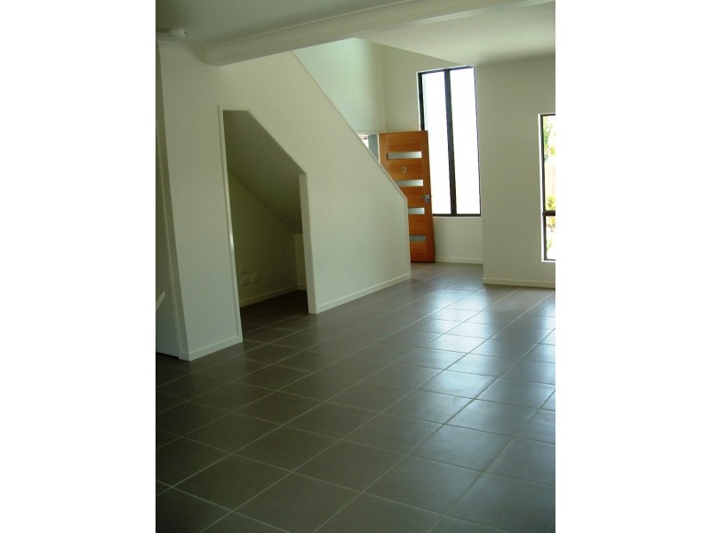 115 Torquay Road, Scarness QLD 4655