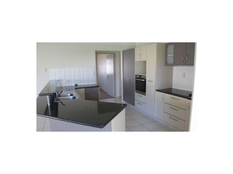 9 Lockerbie Court, Kawungan QLD 4655