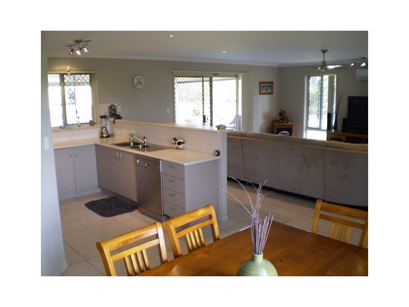 11 southfork cct, Burrum Heads QLD 4659