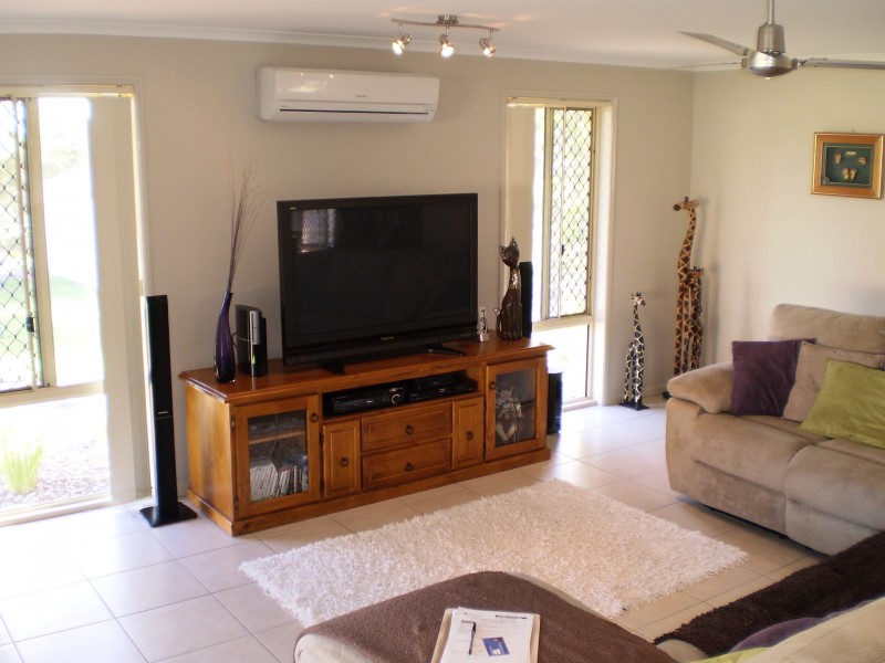 11 southfork cct, Burrum Heads QLD 4659