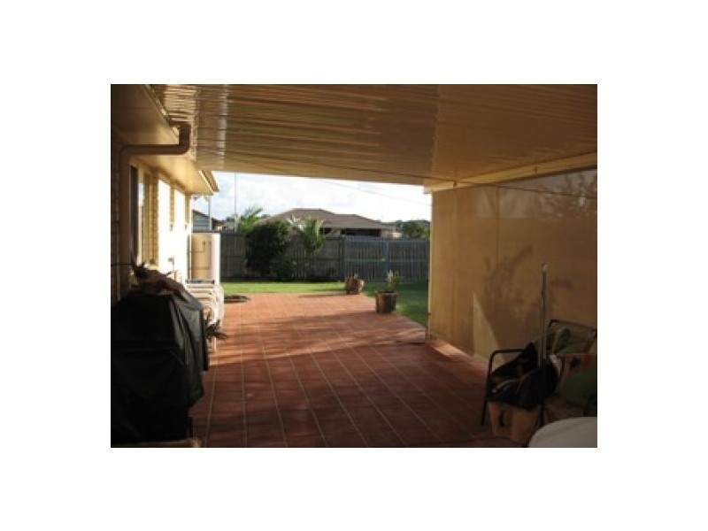 2 Sharyn Court, Point Vernon QLD 4655