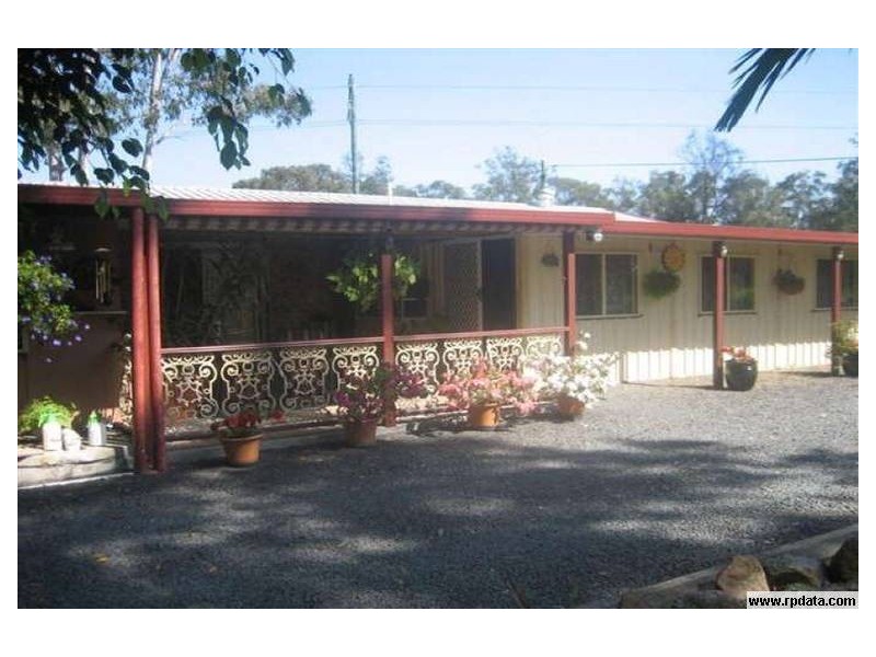 15 Mary Street, Howard QLD 4659