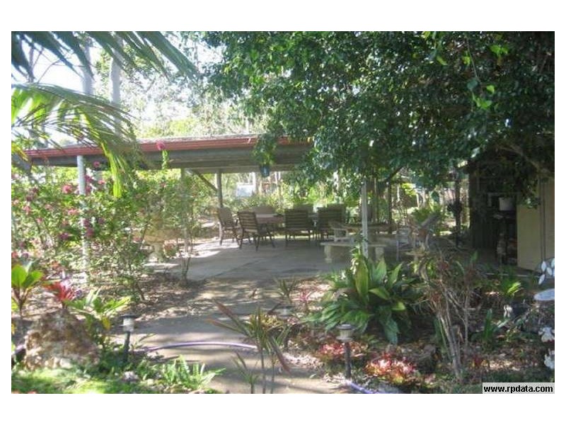 15 Mary Street, Howard QLD 4659