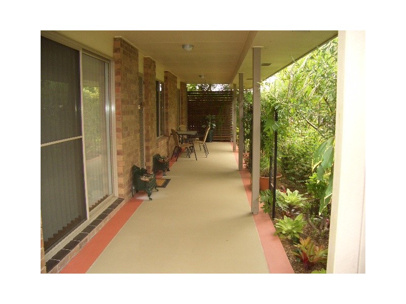 165 Kingfisher Pde, Toogoom QLD 4655