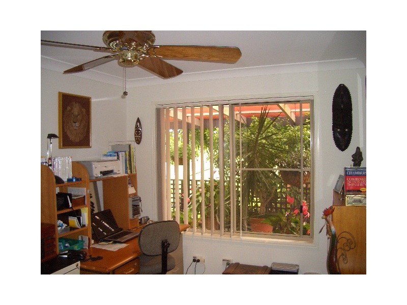 165 Kingfisher Pde, Toogoom QLD 4655