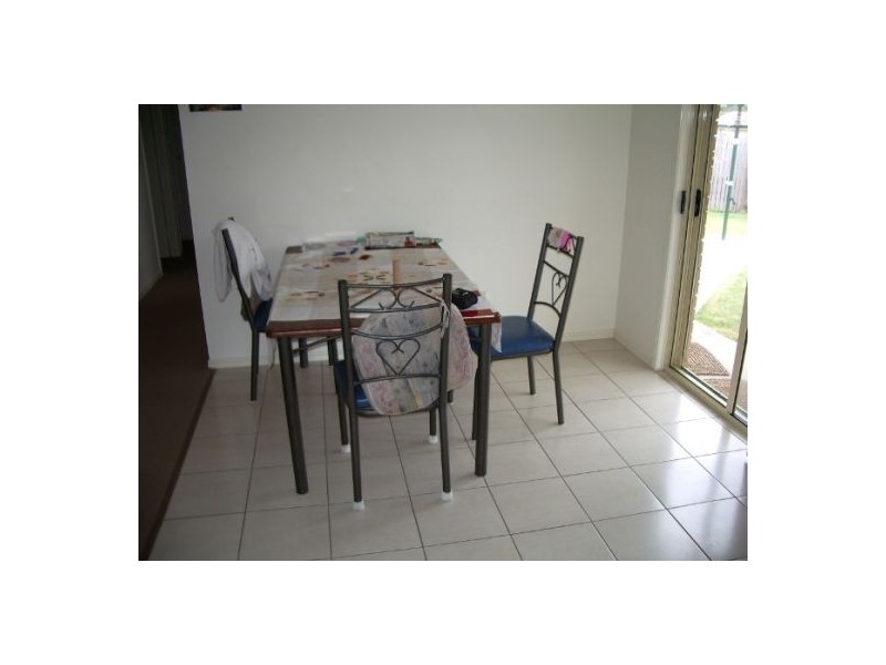 4 Jade Court, Urangan QLD 4655