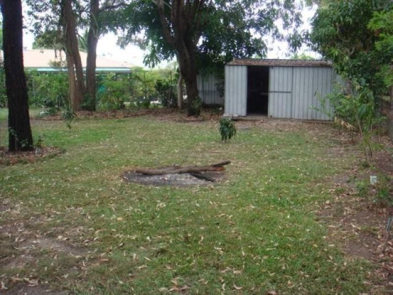 88 Lauren Street, Urangan QLD 4655
