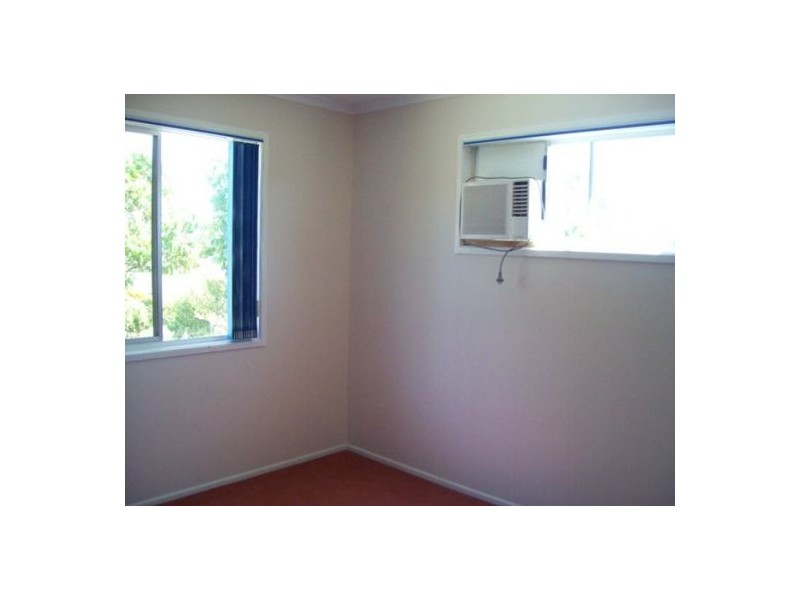 32 Banksia Street, Point Vernon QLD 4655