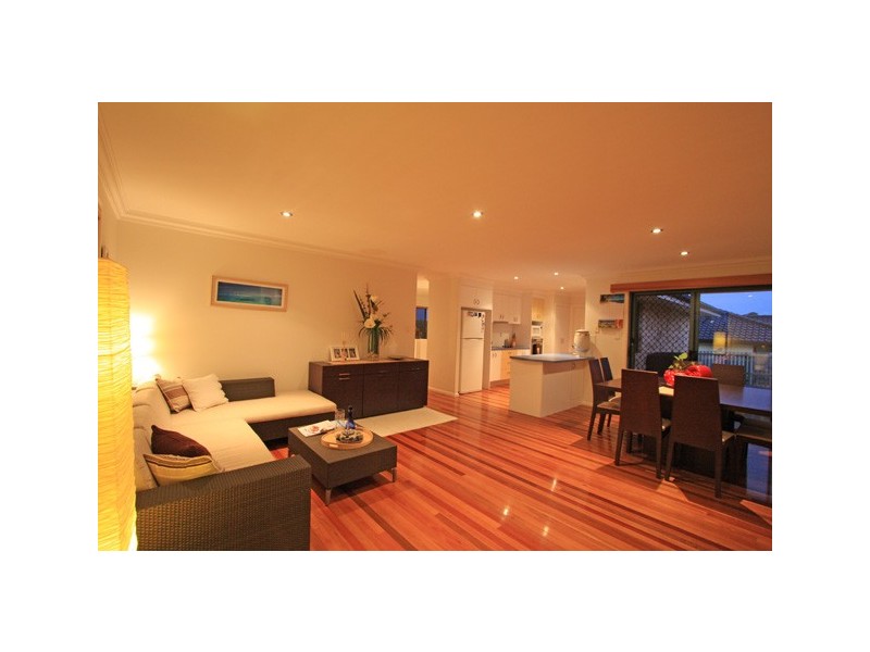 4 Heather Way, Urraween QLD 4655