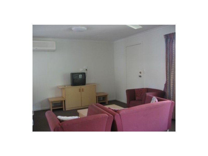 18/49 Elizabeth Street, Urangan QLD 4655