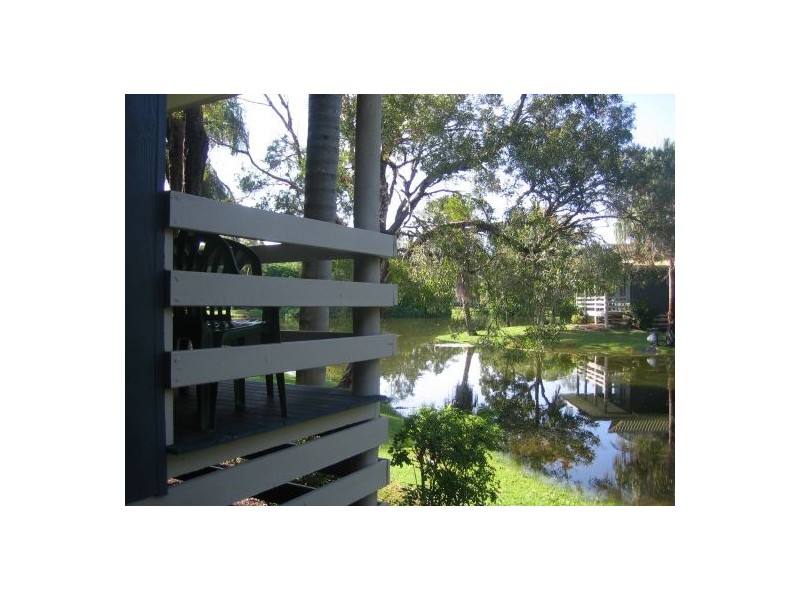 18/49 Elizabeth Street, Urangan QLD 4655