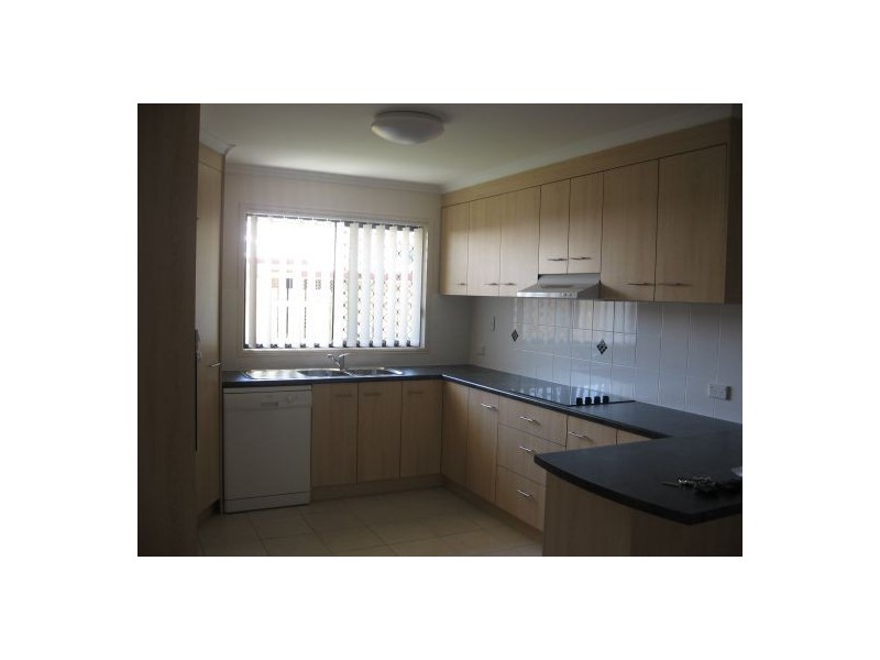 24 Topaz Circuit, Hervey Bay QLD 4655