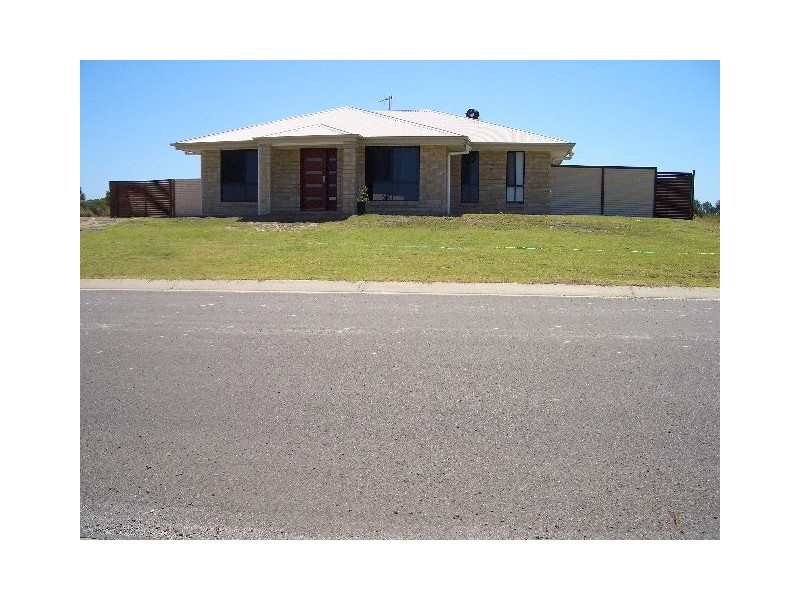 77 Beach Drive, Burrum Heads QLD 4659