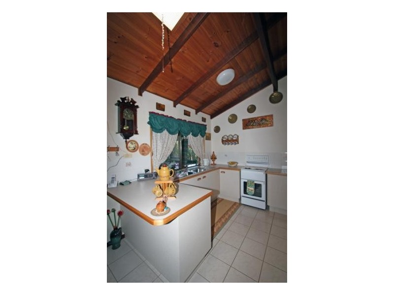 Point Vernon QLD 4655