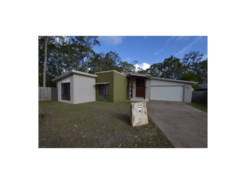 17 Parraweena Court, Point Vernon QLD 4655