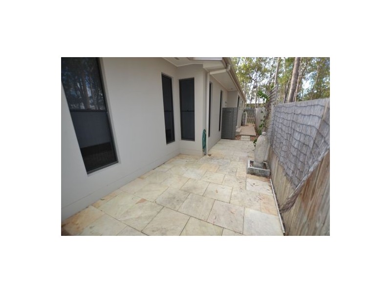17 Parraweena Court, Point Vernon QLD 4655