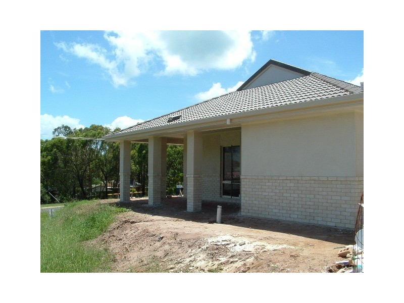 2 King Henry Court, Urangan QLD 4655