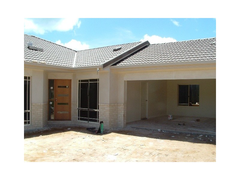 2 King Henry Court, Urangan QLD 4655