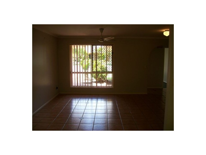 223 Dayman Street, Urangan QLD 4655