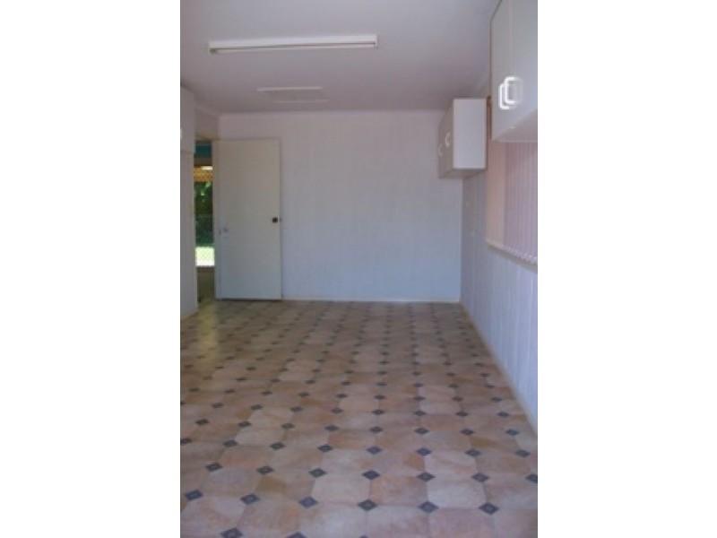 223 Dayman Street, Urangan QLD 4655