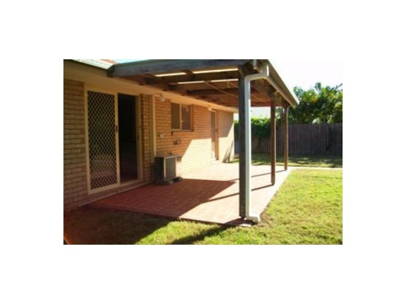 223 Dayman Street, Urangan QLD 4655