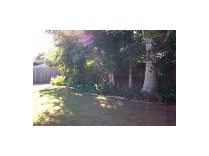 223 Dayman Street, Urangan QLD 4655