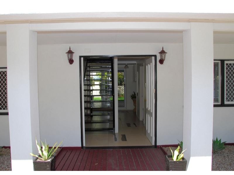 49 Mant Street. Point Vernon, Point Vernon QLD 4655