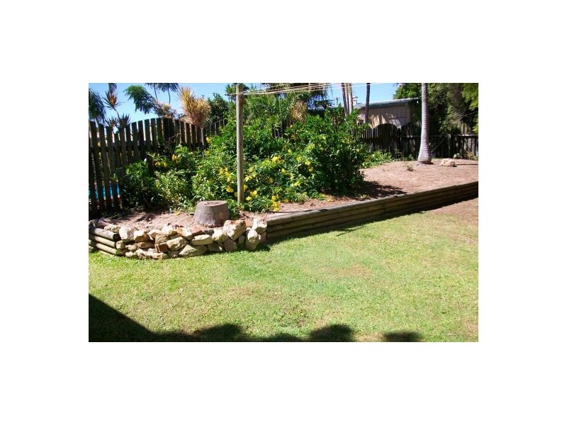 9 Mackenzie Crt, Pialba QLD 4655