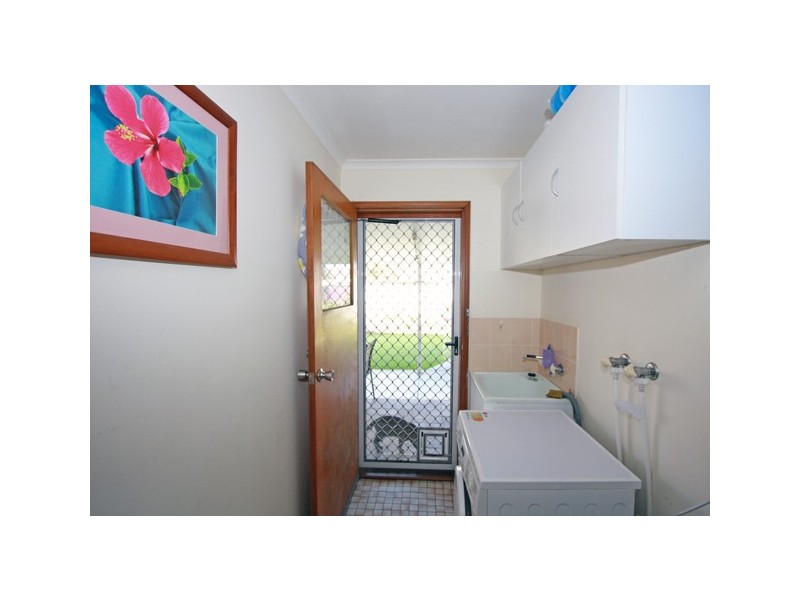 43 Sunset Crescent, Torquay QLD 4655