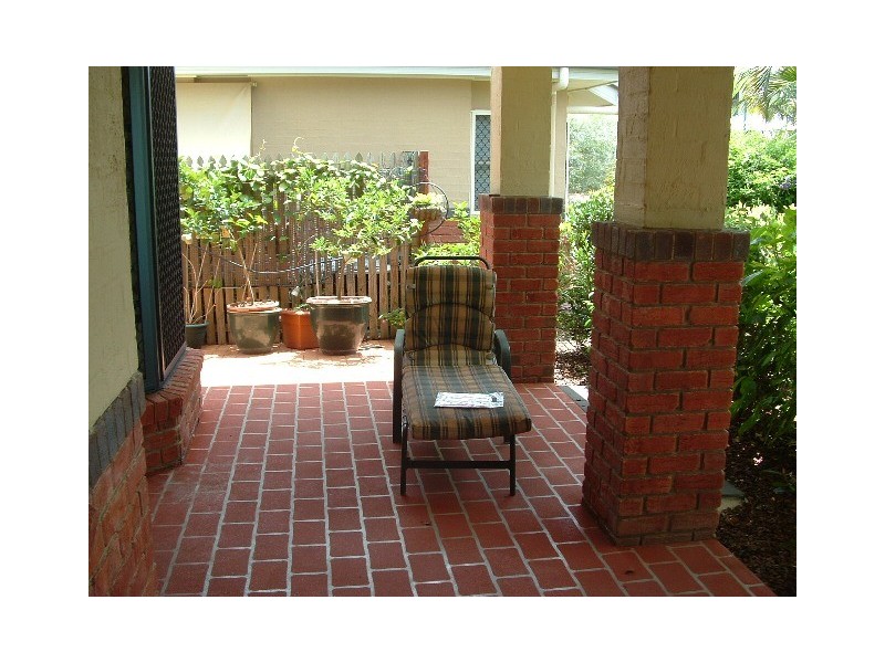 102/34 Elizabeth Street, Urangan QLD 4655