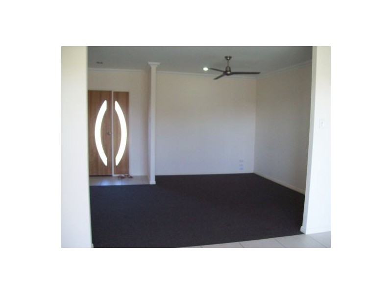 40 Yarrilee Circuit, Dundowran QLD 4655