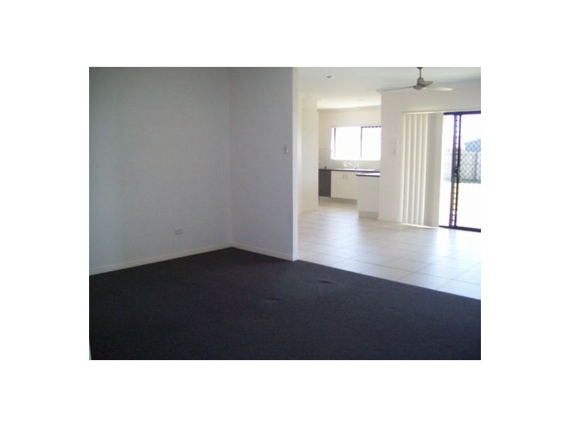 40 Yarrilee Circuit, Dundowran QLD 4655