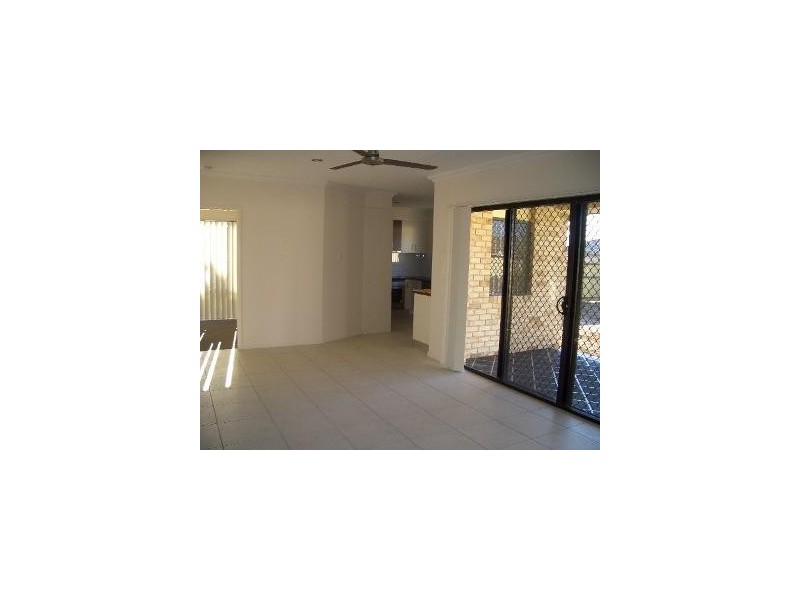 40 Yarrilee Circuit, Dundowran QLD 4655