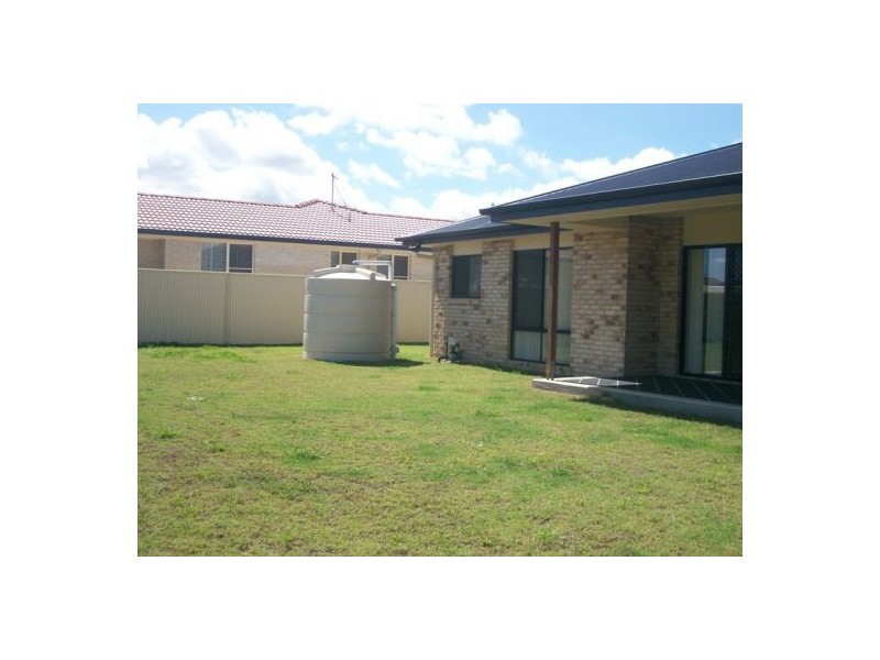 40 Yarrilee Circuit, Dundowran QLD 4655