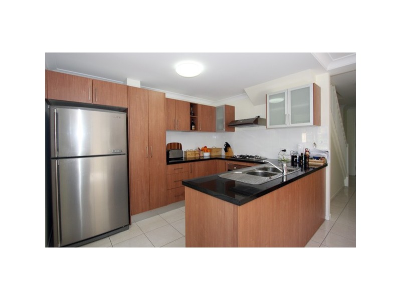 7/654 Esplanade, Urangan QLD 4655