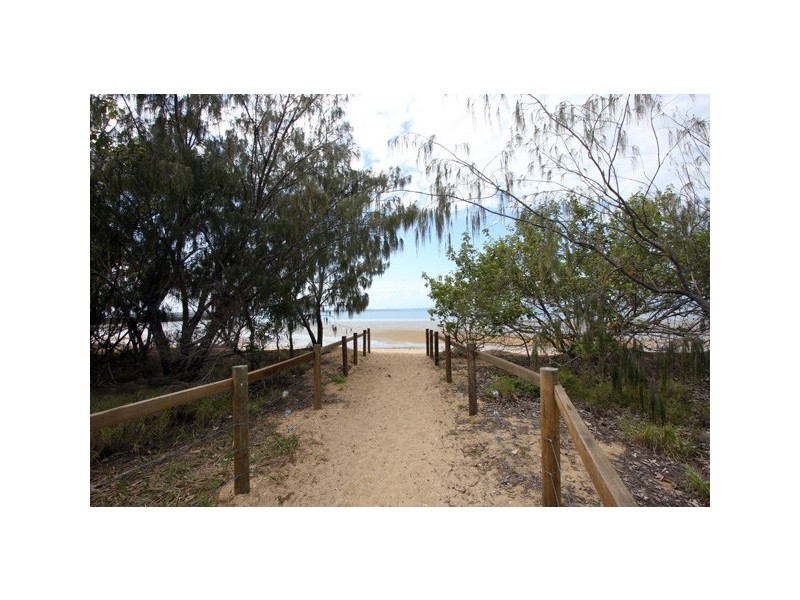 7/654 Esplanade, Urangan QLD 4655