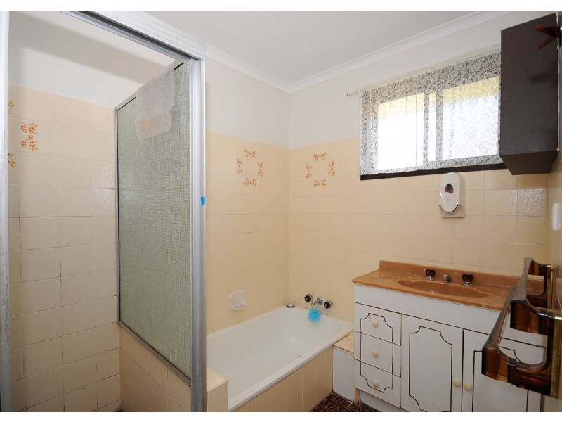 513 Boat Harbour Drive, Torquay QLD 4655