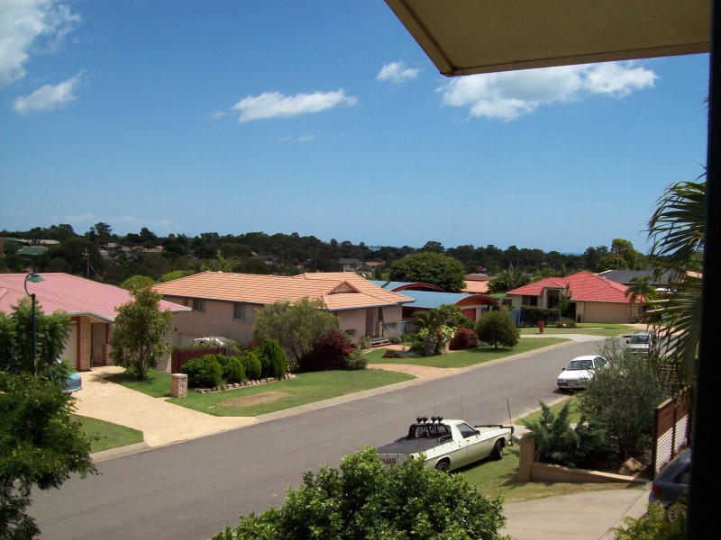 15 Faye Avenue, Scarness QLD 4655