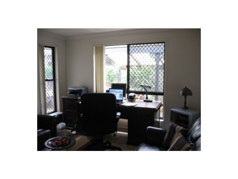 3 Treviso Court, Urangan QLD 4655