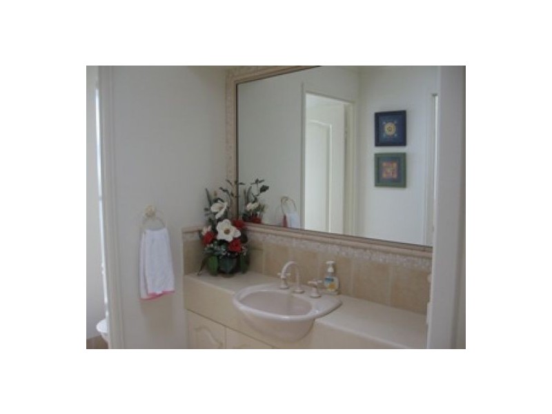 3 Treviso Court, Urangan QLD 4655
