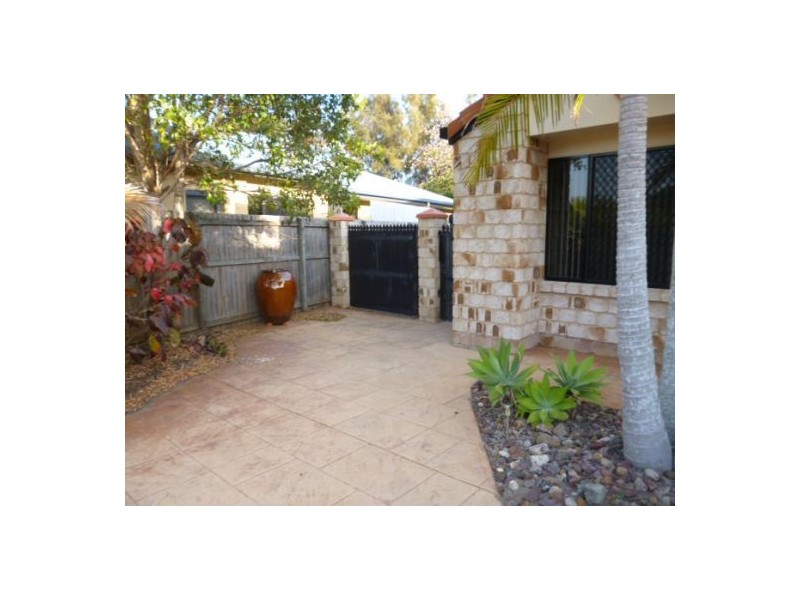 3 Treviso Court, Urangan QLD 4655